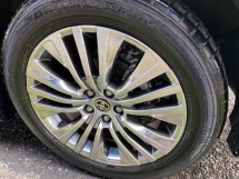 2021 TOYOTA Harrier 2.0 Z Modelista Kit But Kuasa Bumbung Panaromik JBL