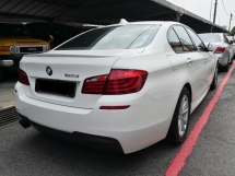 2012 宝马 5 SERIES 528i M SPORT JAPAN Edition 年份制造 2012 天窗全规格 ((( 自由 2 YRS保修 )))