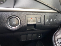 2020 TOYOTA Harrier 2.0 (A) 9K KM Selesai Gred Tinggi Percuma 5 thn Waranti