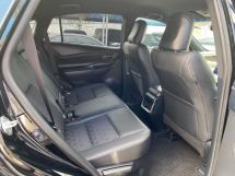 2020 TOYOTA Harrier 2.0 (A) 9K KM Selesai Gred Tinggi Percuma 5 thn Waranti