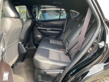 2020 TOYOTA Harrier 2.0 (A) 9K KM Selesai Gred Tinggi Percuma 5 thn Waranti