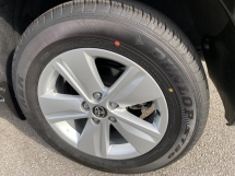 2020 TOYOTA Harrier 2.0 (A) 9K KM Selesai Gred Tinggi Percuma 5 thn Waranti