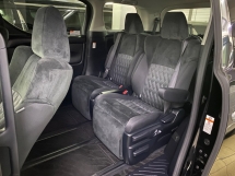 2018 TOYOTA ALPHARD 2.5 S Unreg Facelift 7Seater 2Power Doors P/Boot
