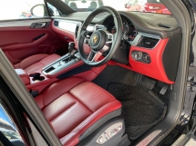 2016 PORSCHE MACAN 2.0 (A)