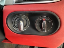 2016 PORSCHE MACAN 2.0 (A)