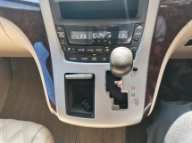 2013 TOYOTA VELLFIRE 2013 丰田Vellfire 2.4 X整容注册 2015 