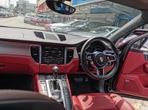 2016 PORSCHE MACAN 2016 Porsche MACAN 2.0 (A) Full Service CBU Rekod 