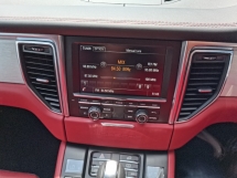 2016 PORSCHE MACAN 2016 Porsche MACAN 2.0 (A) Full Service CBU Rekod 
