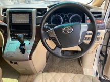 2013 Toyota Vellfire 2.4  FACELIFT REG 18 8Tempat Duduk Kulit 2P/Pintu