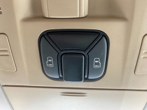 2013 Toyota Vellfire 2.4  FACELIFT REG 18 8Tempat Duduk Kulit 2P/Pintu