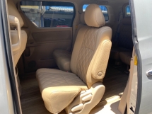 2013 Toyota Vellfire 2.4  FACELIFT REG 18 8Tempat Duduk Kulit 2P/Pintu