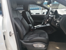 2019 PORSCHE MACAN 2.0 Turbo JAPAN Edition Unreg NEW FACELIFT Tahun Dibuat 2019 Gred 4.5A Waranti 2 Tahun PERCUMA