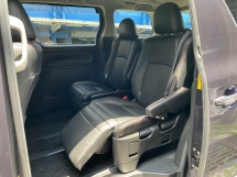 2013 TOYOTA VELLFIRE 2.4 Z FACELIFT 7Seater 2Power Doors DVD Reg 2016