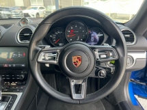 2018 PORSCHE 718 CAYMAN 2.0 PDK /UK SPEC /TWO TONE INTERIOR /PDLS 