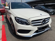 2017 梅赛德斯 - 奔驰C级C250 2.0 (一个) AMG CKD Panaromic 车顶电动后备箱 