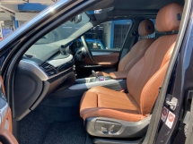2017 BMW X5 40e MSport CKD 保修期内的完整服务记录