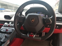 2016 兰博基尼 HURACAN 5.2cc LP5802 V10 年份制造 2016 Mil 3700km Serviced Lamborghini Kuala Lumpur 授权 580 必和必拓