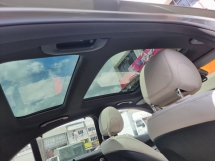 2016 梅赛德斯-奔驰 C 级 C250 AMG 线轿车 (自由 2 Y 汽车保修) REG 2016