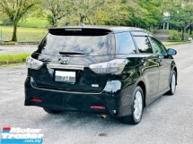 2010 TOYOTA WISH 1.8 S HIGH SPEC NEW FACELIFT 2010 YEAR.PADDLESHIFT SPORT MODE 4DISC BRAKE PUSH START BLACK INTERIOR 