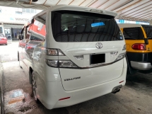 2011 TOYOTA VELLFIRE 2.4 žPLATINUM注册 2016 2P/门电动启动 