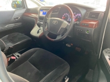 2011 TOYOTA VELLFIRE 2.4 žPLATINUM注册 2016 2P/门电动启动 