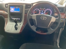 2011 TOYOTA VELLFIRE 2.4 žPLATINUM注册 2016 2P/门电动启动 