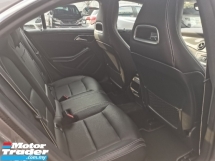 2018 梅赛德斯-奔驰 CLA 梅赛德斯-奔驰 CLA200 AMG (一个) REG 2019