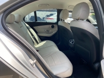 2015 MERCEDES-BENZ C-CLASS C200 2.0 (A) CKD Avantgarde Free 2 Years Warranty