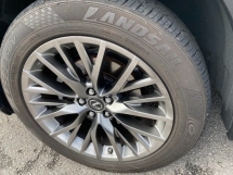 2017 LEXUS RX200T F-Sport Registered 2020 Panaromic Roof Power Boot 