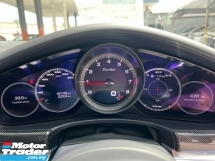 2019 PORSCHE PANAMERA 4.0 TURBO