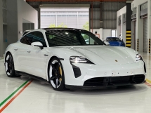 2020 PORSCHE TAYCAN TURBO S CARBON SPORTDESIGN PACK READY STOCK