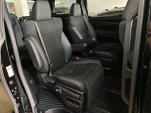2021 TOYOTA ALPHARD 2.5 S Type Gold Modelista Kit Sunroof Power But