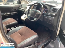 2013 丰田 ALPHARD 240S TYPE GOLD FACELIFT 已注册 2017 电源启动