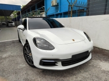 2017 PORSCHE PANAMERA 4 2.9L E-Hybrid. Accident Free. Excellent Condition. Genuine Mileage. 4S GTS Carrera 911 Cayman 992