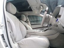 2015 梅赛德斯-奔驰 S 级 S400L CKD 制造年份 2015 完整的服务历史 ((( 自由 1 发动机和混合动力保修年 )))