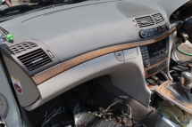 MERCEDES W211 271 E200 HALF CUT Half-cut 