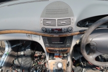 MERCEDES W211 271 E200 HALF CUT Half-cut 
