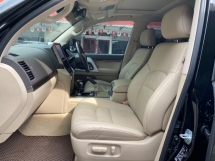 2020 TOYOTA LAND CRUISER 4.6 ZX Full Spec Sunroof Power But Surround Cam