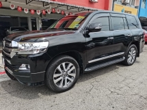 2020 TOYOTA LAND CRUISER 2020 Toyota Land Cruiser 4.6 (A) ZX Berdaftar 2021