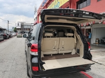 2020 TOYOTA LAND CRUISER 2020 Toyota Land Cruiser 4.6 (A) ZX Berdaftar 2021