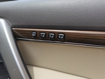 2020 TOYOTA LAND CRUISER 2020 Toyota Land Cruiser 4.6 (A) ZX Berdaftar 2021