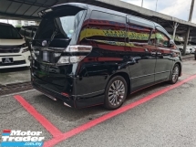 2013 TOYOTA VELLFIRE 2.4 Z 金色眼妆