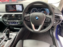 2018 BMW 5 SIRI 530e Sport Line 71K KM Perkhidmatan Penuh Di Bawah Waranti