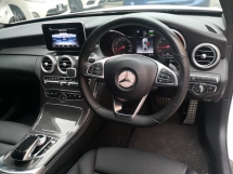 2018 梅赛德斯-奔驰 C 级 C350e AMG 系列 CKD 混合动力 年份 2018 Mil 82k km 完整服务周期运输保修 11 月 2026