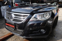 VOLKSWAGEN TIGUAN HALF CUT SPARE PARTS Half-cut 
