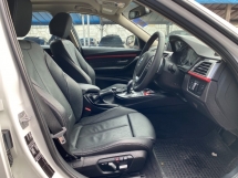2016 BMW 3 Percuma Model Sukan Facelift SIRI 320I 2 tahun waranti