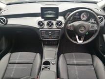 2015 奔驰GLA GLA200 1.6 涡轮增压年份 2015 CBU 自行车运输里程 75,000 公里 ((( 2 年度保修 ))) 2016