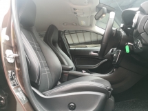 2015 奔驰GLA GLA200 1.6 涡轮增压年份 2015 CBU 自行车运输里程 75,000 公里 ((( 2 年度保修 ))) 2016