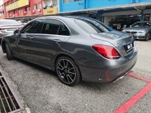 2019 梅赛德斯-奔驰 C 级 梅赛德斯-奔驰 C300 2.0 AMG LINE (一个) CKD 2019