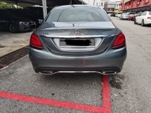 2019 梅赛德斯-奔驰 C 级 梅赛德斯-奔驰 C300 2.0 AMG LINE (一个) CKD 2019
